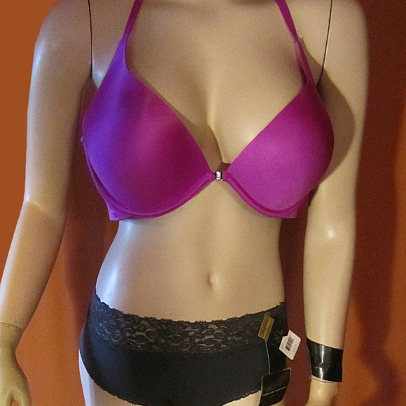 Victoria's Secret Other - Victoria's Secret Front Close 38C Halter Bra NEW!